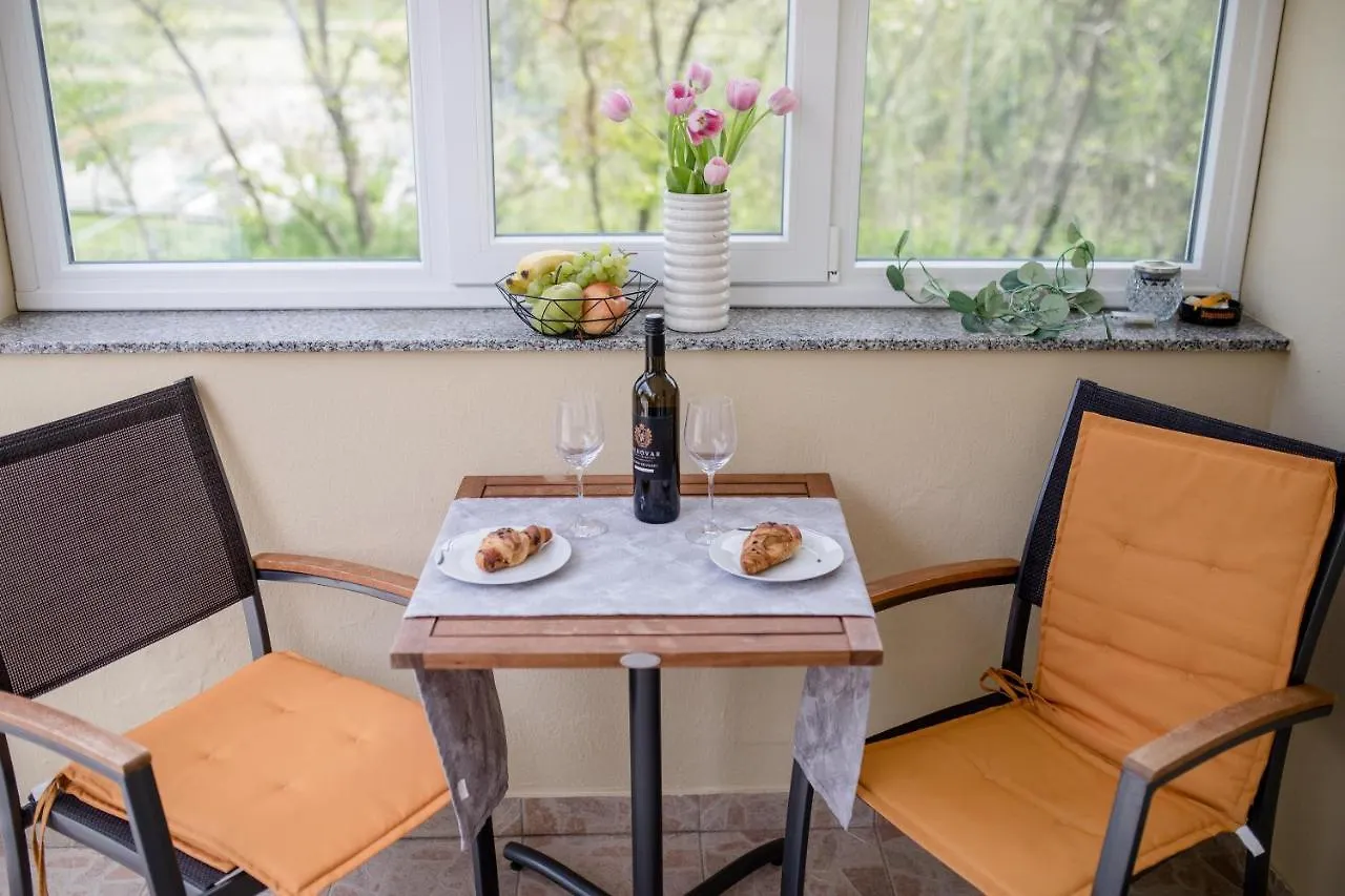 Lejlighed Apartmani Ana & Milo Lopar
