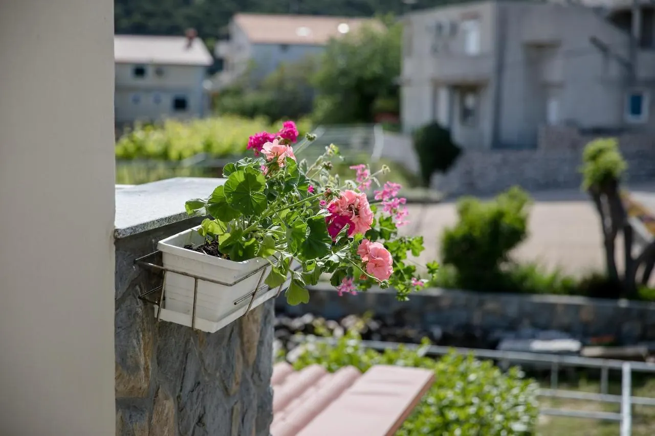 Apartmani Ana & Milo Lopar Croatia